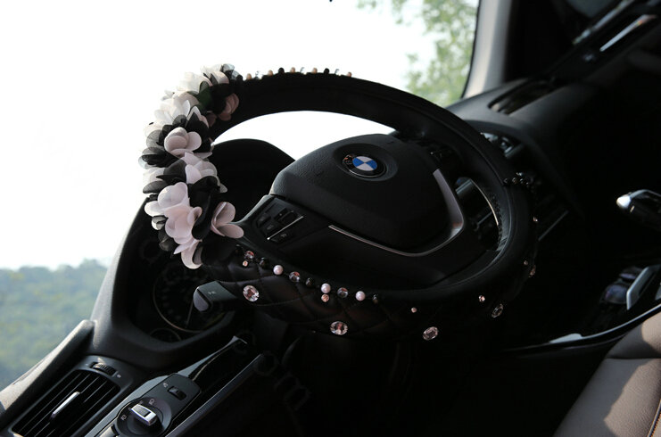 Miju Floral Car Steering Wheel Cover Bud Silk Genuine Leather 14 Inch 36CM - Black