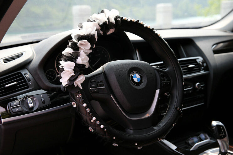 Miju Floral Car Steering Wheel Cover Bud Silk Genuine Leather 16 Inch 40CM - Black