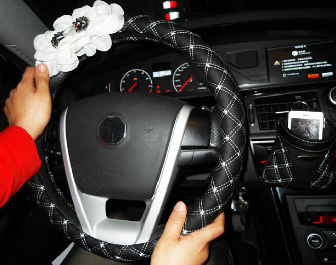 Pretty Flower Diamond Car Steering Wheel Wrap PU Leather 15 Inch 38CM - Black