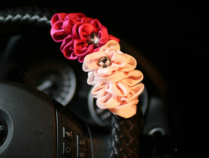 Pretty Flower Knitting Car Steering Wheel Wrap PU Leather 15 Inch 38CM - Black