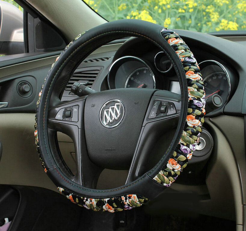 Pretty Flower Print Car Steering Wheel Wrap PU Leather 15 Inch 38CM - Black