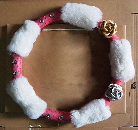 Quality Flower Pink PU Leather Car Steering Wheel Covers Velvet 15 Inch 38CM - White