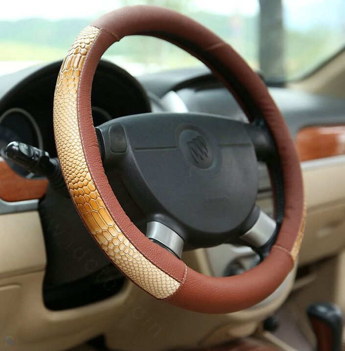 Snake Print Car Steering Wheel Cover Genuine Leather 15 Inch 38CM - Red