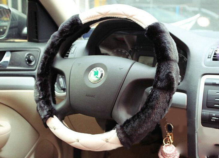 Unique Diamond Velvet Car Steering Wheel Covers PU Leather 15 Inch 38CM - Black