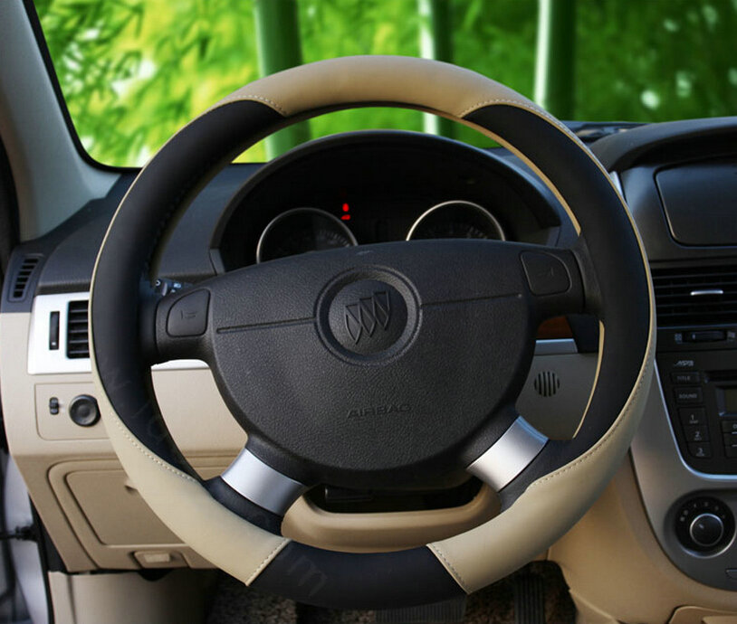 Classic Auto Steering Wheel Covers Sheepskin Leather 15 Inch 38CM - Black Beige
