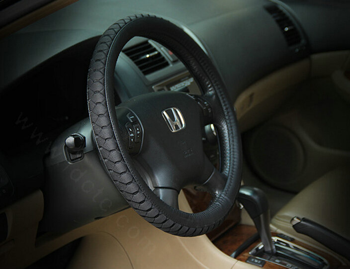 Elegant Green Rubber Car Steering Wheel Cover 15 Inch 38CM - Black