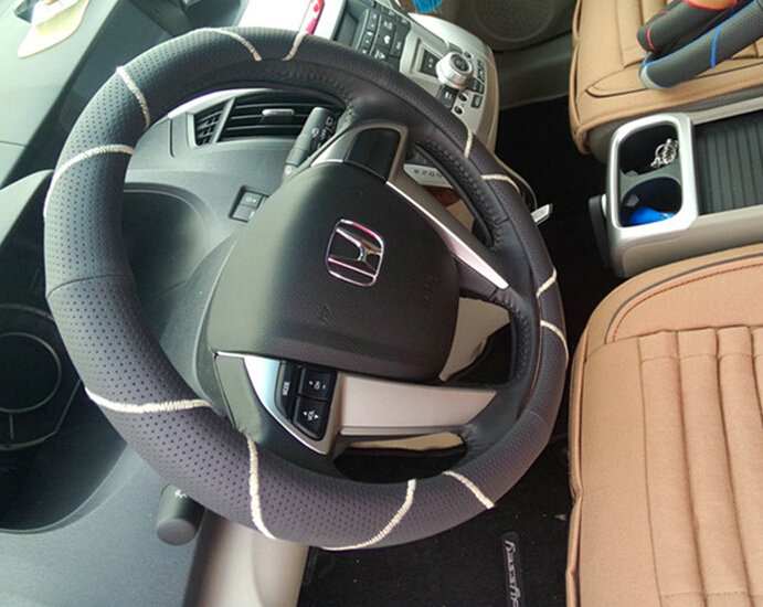 Funky Car Steering Wheel Covers Cow Genuine Leather 15 Inch 38CM - Black