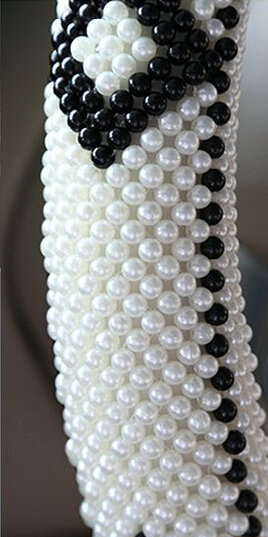 High Quality Beaded Car Steering Wheel Cover 15 Inch 38CM - White Black