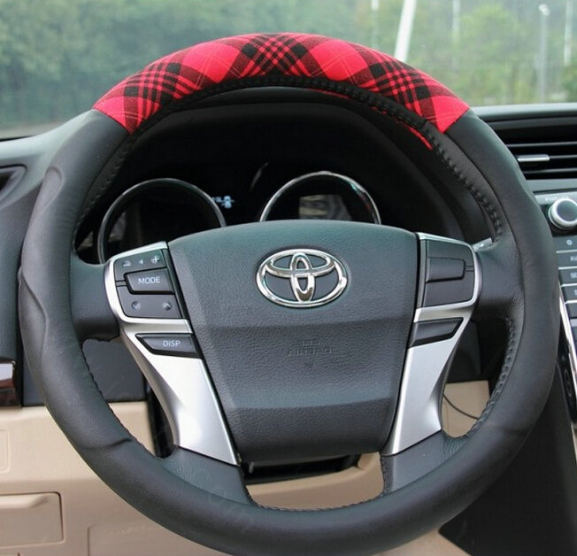 Inexpensive Auto Steering Wheel Wrap PU Leather 15 Inch 38CM - Black Red