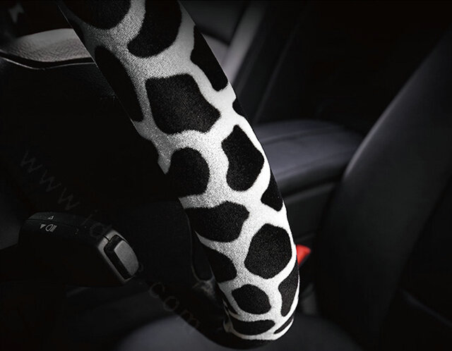 Lovely Leopard Print Auto Steering Wheel Wrap Velvet 15 Inch 38CM - White