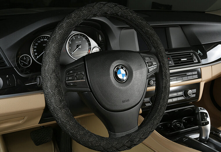 Lozenge Pattern Car Steering Wheel Covers Ice Silk 15 Inch 38CM - Black