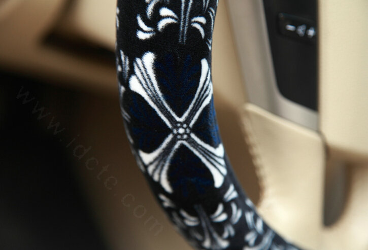Personalized Flower Auto Steering Wheel Wrap Velvet 15 Inch 38CM - Black
