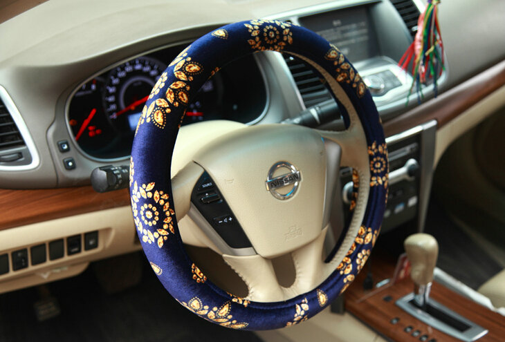 Personalized Flower Auto Steering Wheel Wrap Velvet 15 Inch 38CM - Blue