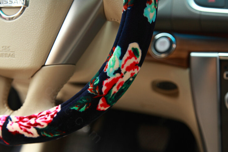 Personalized Flower Auto Steering Wheel Wrap Velvet 15 Inch 38CM - Red