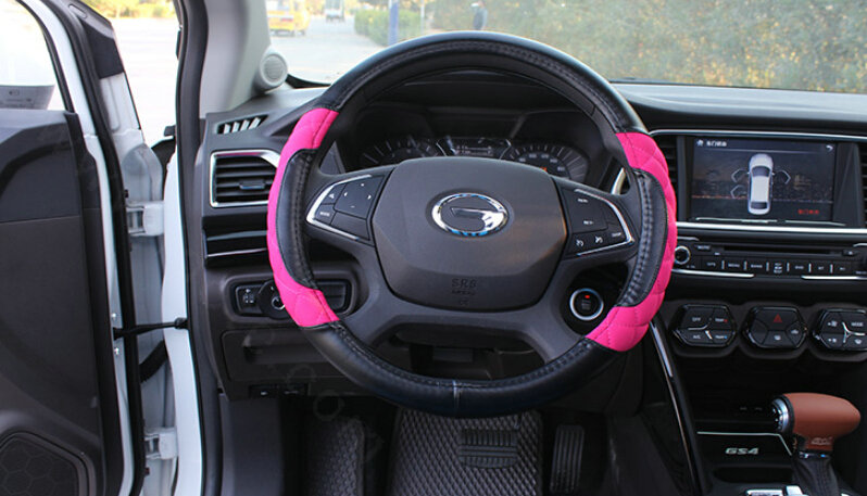 Pretty Car Steering Wheel Covers Sheepskin Leather 15 Inch 38CM - Black Rose