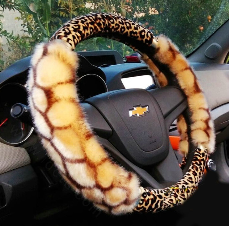 Pretty Leopard Print Car Steering Wheel Wrap Velvet 15 Inch 38CM - Beige