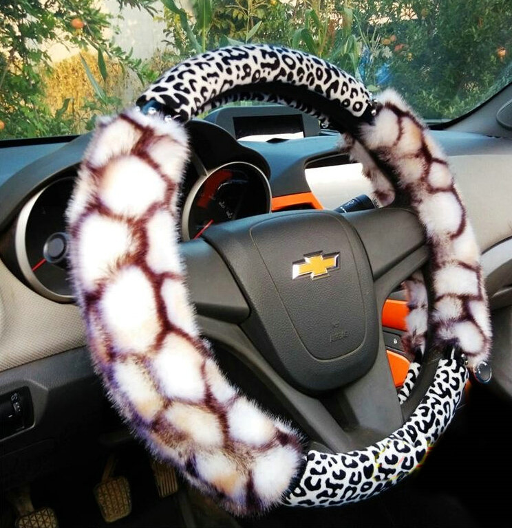 Pretty Leopard Print Car Steering Wheel Wrap Velvet 15 Inch 38CM - White