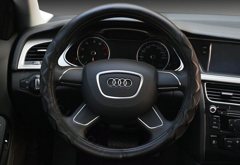 Unique Auto Steering Wheel Covers Sheepskin Leather 15 Inch 38CM - Black