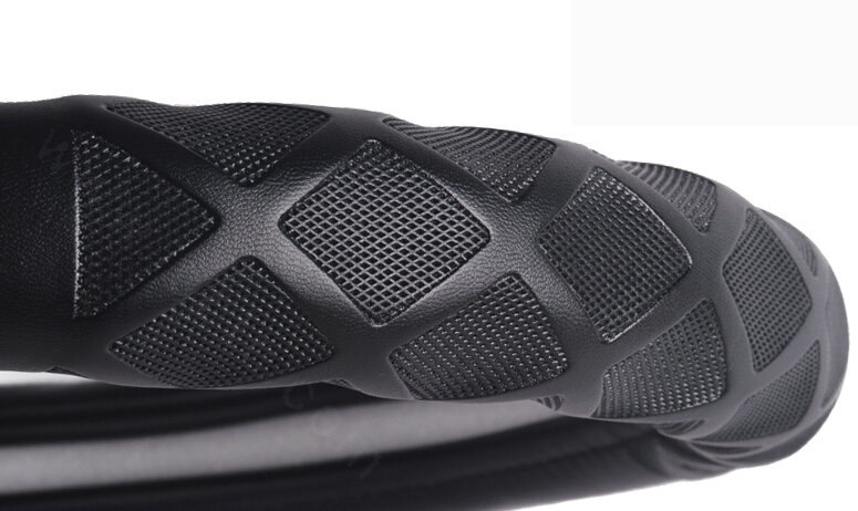 Unique Auto Steering Wheel Covers Sheepskin Leather 15 Inch 38CM - Black