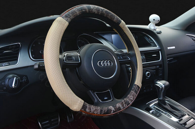 Unique Auto Steering Wheel Wrap Snake Print Genuine Leather 15 Inch 38CM - Beige
