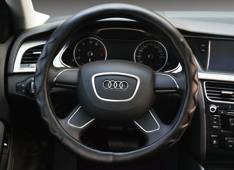 Unique Car Steering Wheel Covers Sheepskin Leather 15 Inch 38CM - Black