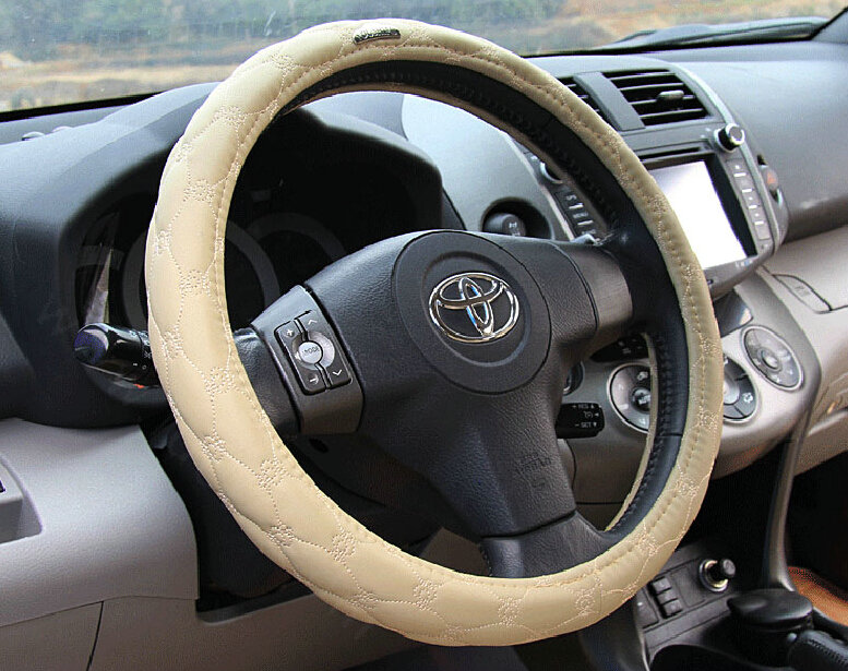 Unique Figure Car Steering Wheel Covers Sheepskin Leather 15 Inch 38CM - Beige