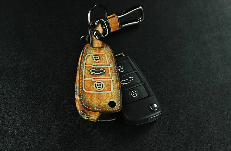 Retro Genuine Leather Auto Key Bags Fold for Audi Q3 - Brown