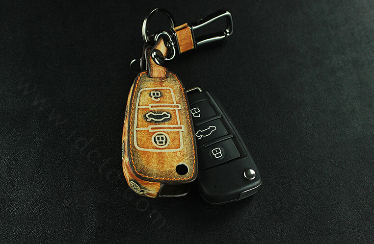 Retro Genuine Leather Auto Key Bags Fold for Audi Q5 - Brown