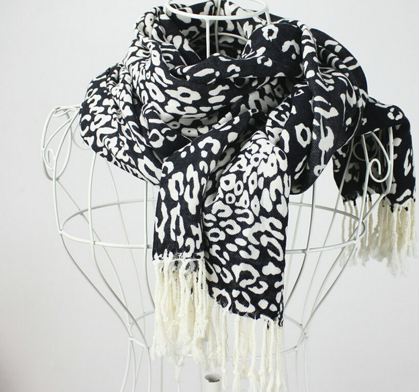 Fringed Leopard Print Scarf Shawls Women Winter Warm Cashmere Panties 180*70CM - Black