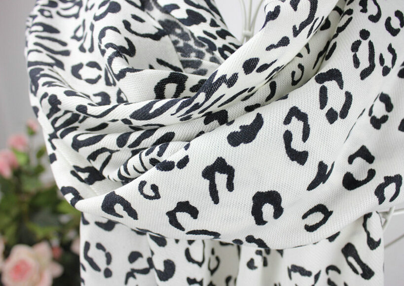Fringed Leopard Print Scarf Shawls Women Winter Warm Cashmere Panties 180*70CM - White