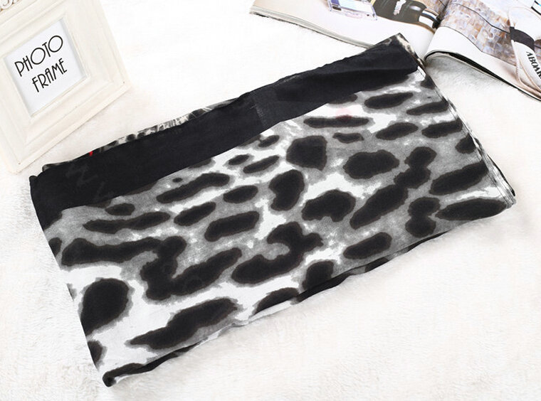Leopard Print Scarf Shawls Women Winter Warm Cotton Panties 180*95CM - Grey