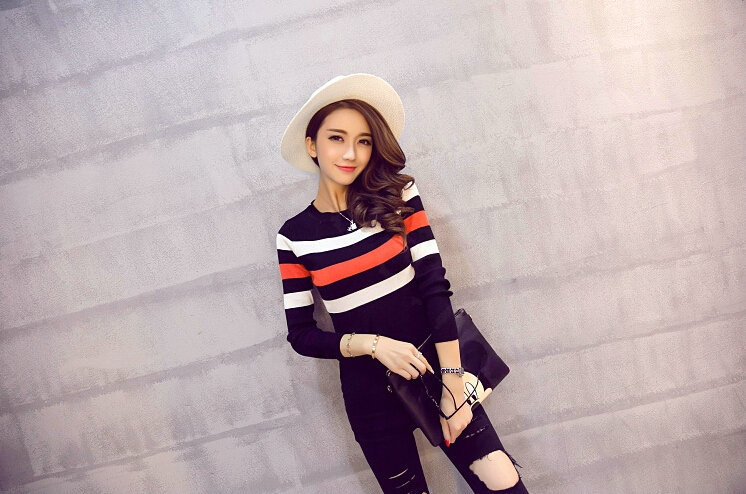 Winter Fashion Sweater Female Color Stripe Flat Knitted Short Full Sleeve - Black