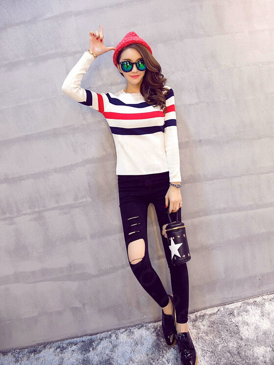 Winter Fashion Sweater Female Color Stripe Flat Knitted Short Full Sleeve - White Black