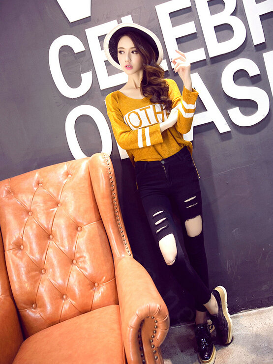 Winter Fashion Sweater Loose Short V-Neck Full Sleeve Letter - Khaki