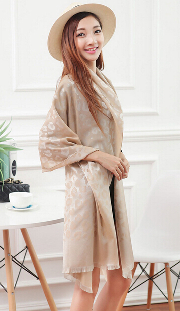 Cheap Leopard Print Scarf Shawls Women Winter Warm Cotton Panties 200*70CM - Beige