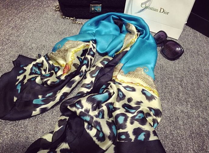 Colorful Leopard Print Scarf Shawls Women Winter Warm Silk Panties 180*100CM - Blue