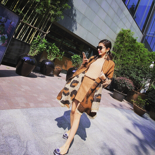 Cute Leopard Print Scarf Shawls Women Winter Warm Wool Panties 198*100CM - Brown
