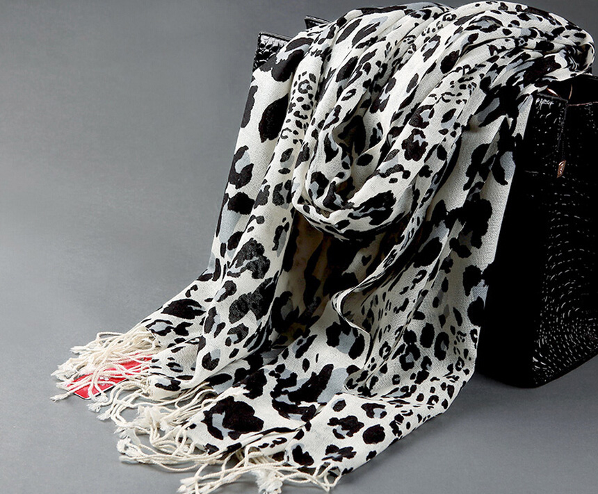 Discount Leopard Print Scarf Shawls Women Winter Warm Wool Panties 190*70CM - Black