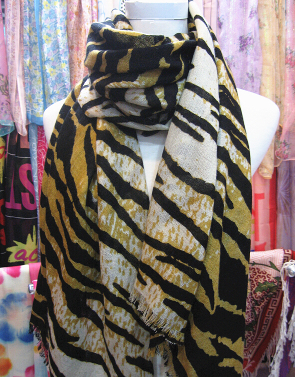 Popular Zebra Print Scarf Shawls Women Winter Warm Wool Panties 200*75CM - Yellow