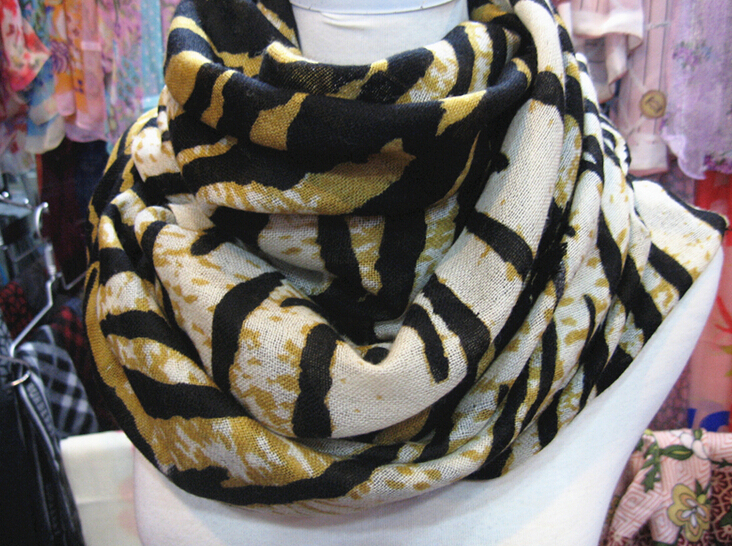 Popular Zebra Print Scarf Shawls Women Winter Warm Wool Panties 200*75CM - Yellow