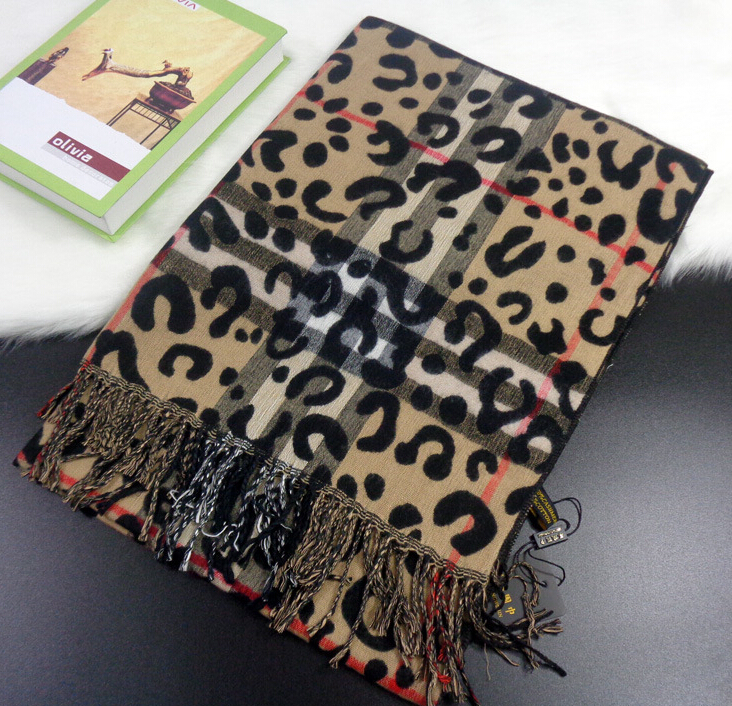 Pretty Leopard Print Scarf Shawls Women Winter Warm Cashmere Panties 180*70CM - Brown