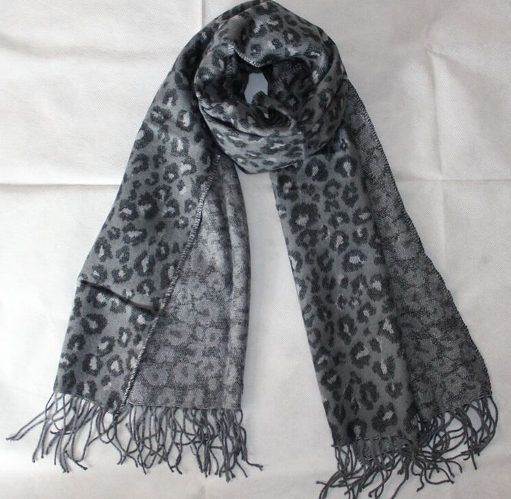 Pretty Leopard Print Scarf Shawls Women Winter Warm Cashmere Panties 200*70CM - Grey