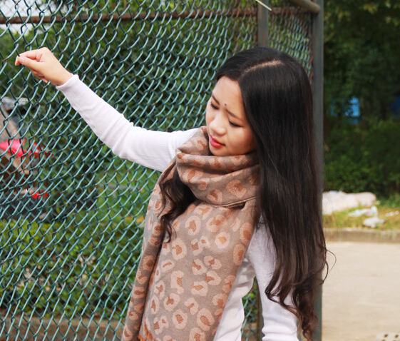 Pretty Leopard Print Scarves Wrap Women Winter Warm Cashmere Panties 195*70CM - Grey