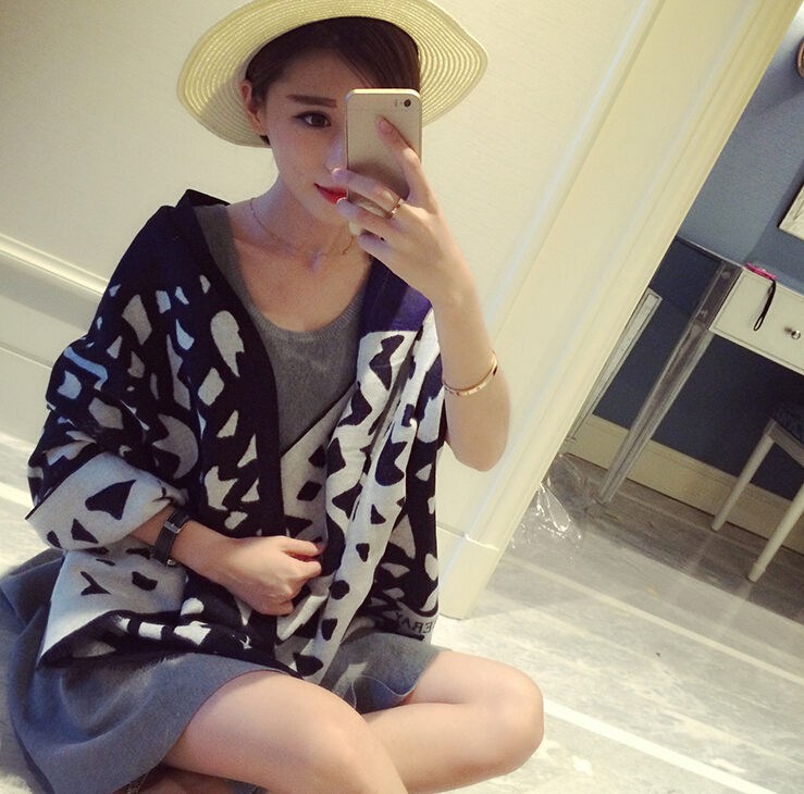 Unique Leopard Print Scarf Shawls Women Winter Warm Wool Panties 200*60CM - Black