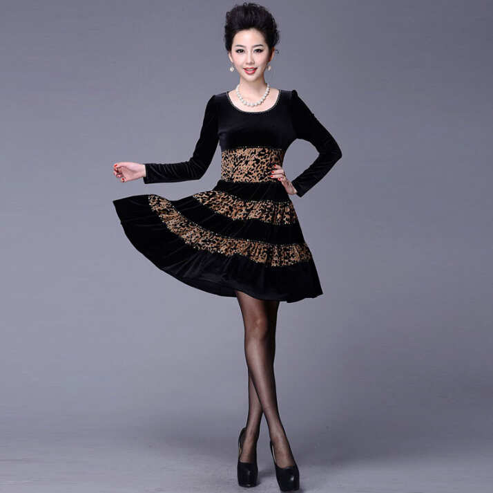 Funky Dresses Winter Ladies Leopard Print Velvet Knee Length - Black