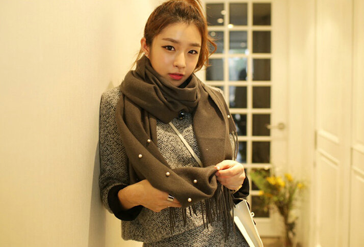 Classic Fringed Beaded Scarf Scarves For Women Winter Warm Cotton Panties 183*66CM - Grey