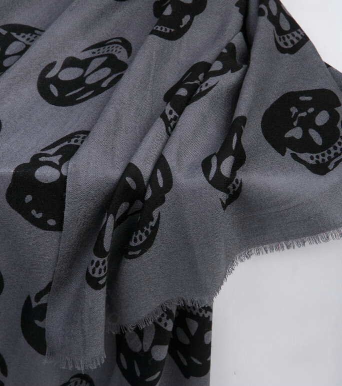 Classic Skull Scarf Shawls Women Winter Warm Wool Panties 200*70CM - Grey