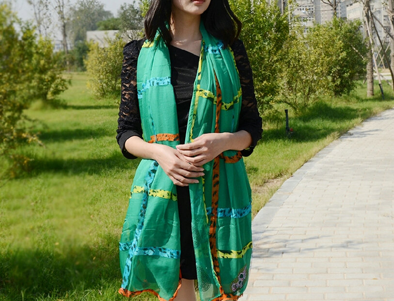 Cool Crystal Skull Women Scarf Shawls Winter Warm Polyester Scarves 196*72CM - Green