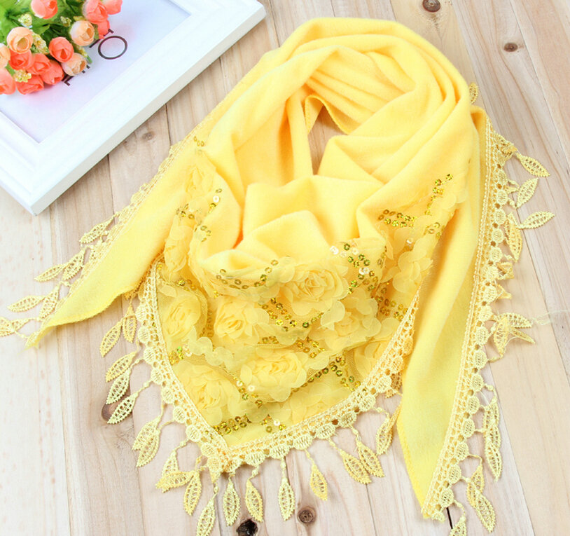 Fringed Lace Floral Scarf Shawls Women Winter Warm Velvet Panties 140*50CM - Yellow