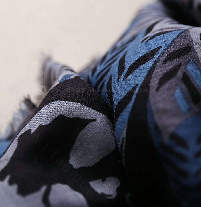 Pretty Cute Skull Scarves Wrap Women Winter Warm Cashmere 140*140CM - Blue